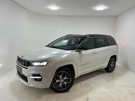 JEEP COMMANDER 1.3 T270 TURBO FLEX OVERLAND AT6 JEEP COMMANDER 1.3 T270 TURBO FLEX OVERLAND AT6